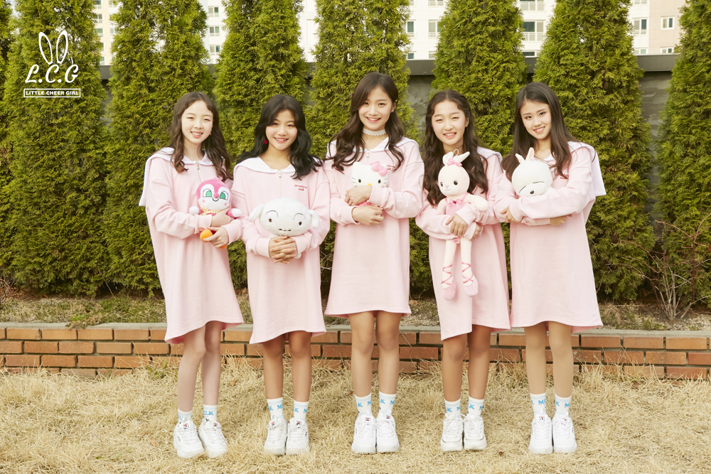 励齐女孩2018年概念照1