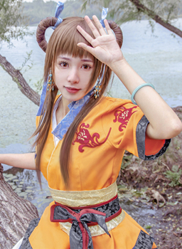 苏和Cosplay秦时明月高月