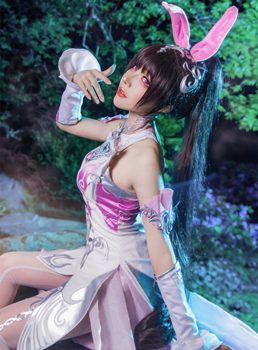 敲可爱哒nico酱cosplay斗罗大陆小舞