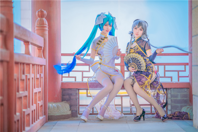 辰苏苏灼耀Vsinger初音未来洛天依cosplay1