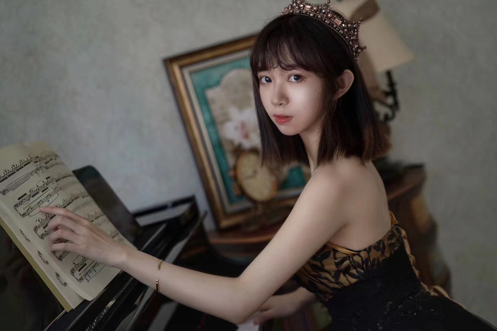 ta 的直播间闲置中李尼尔钢琴李尼尔304ta 的小视频0ta 还没有小视频