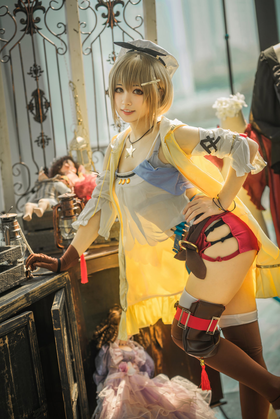 外星嫣子_Yan莱莎的炼金工房莱莎cosplay1