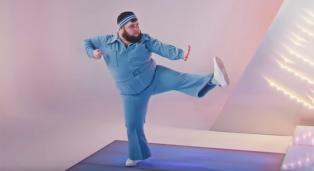 com/audio/am31222701 马頔-无畏 https://www.bilibili.