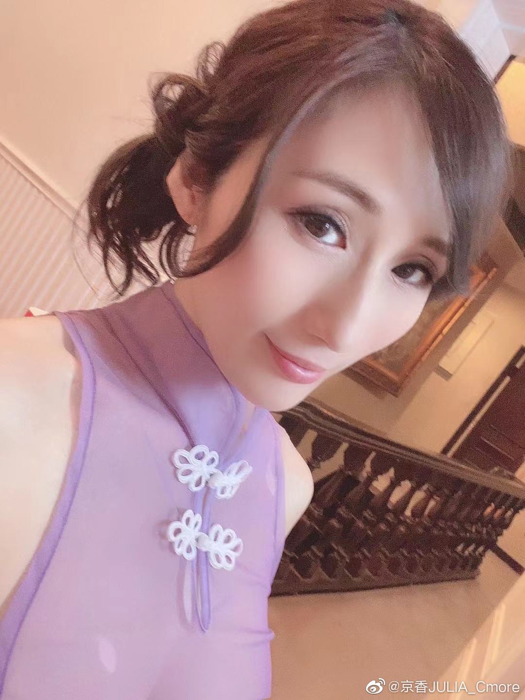 京香julia[星星眼]浏览:506收藏:0支持:13上传时间:2021-04-29 04:20