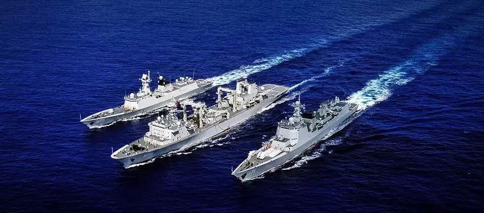 人民海军,生日快乐!