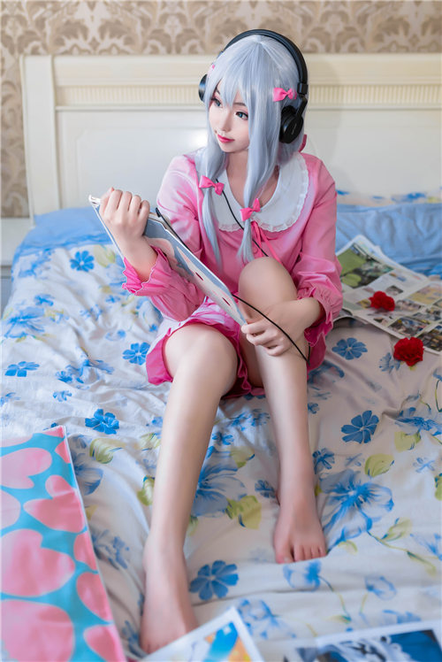 田中埃罗芒阿老师和泉雾纱Cosplay2