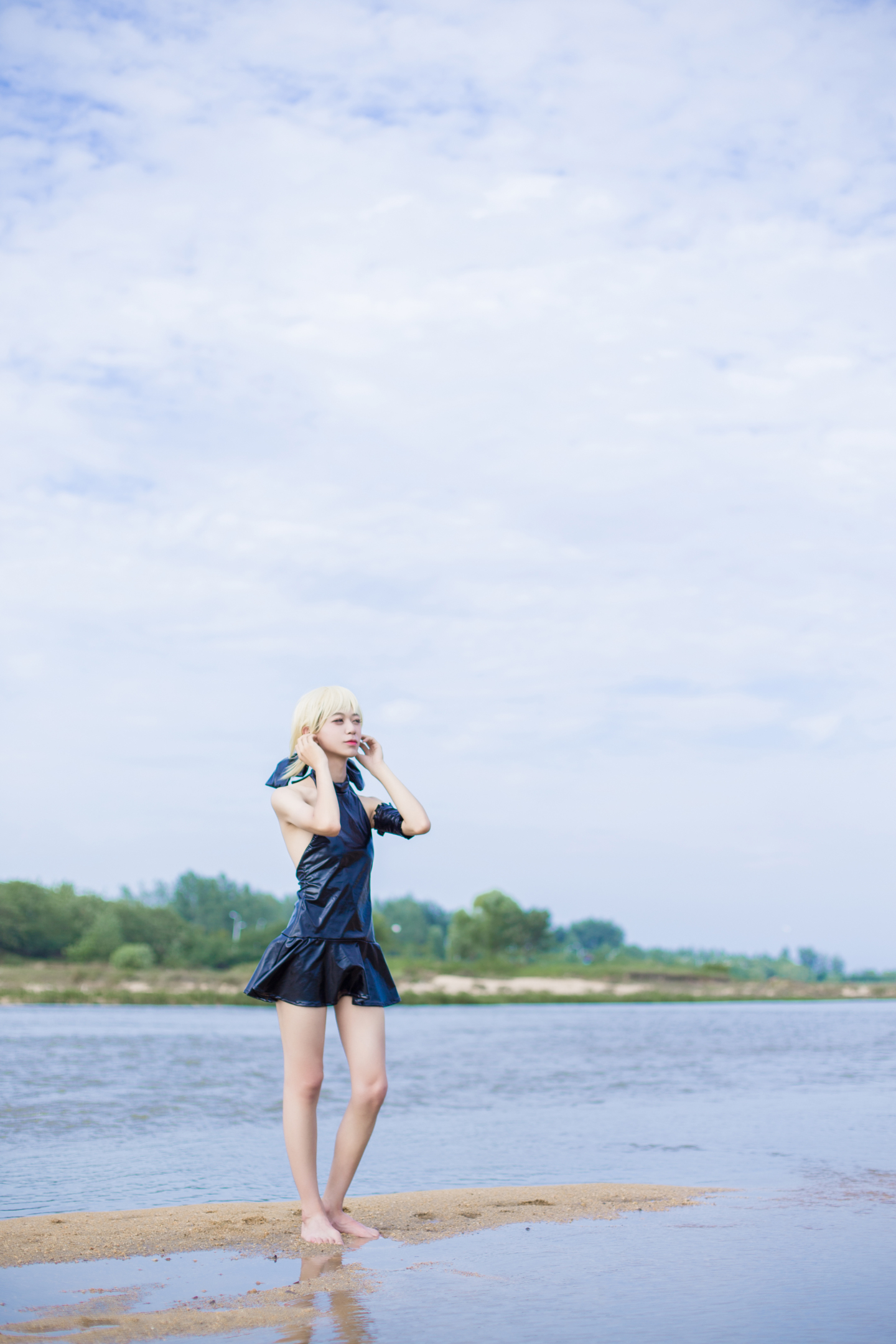 桐木CosPlay fate泳装saber4