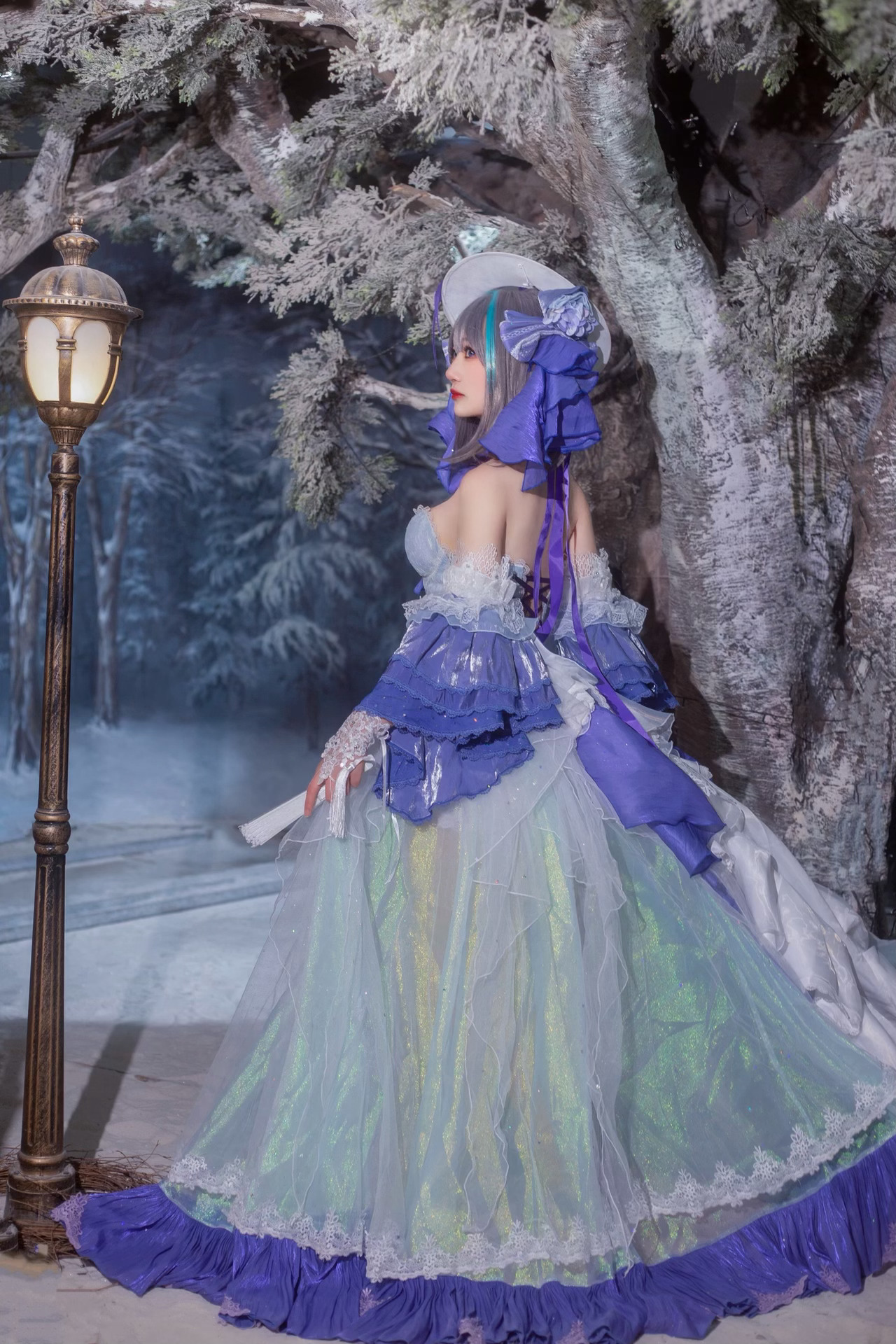 Niki又困了碧蓝航线柴郡冰雪公主cosplay2