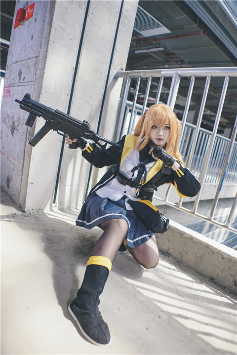 仙贝鸦少女前线ump9Cosplay2