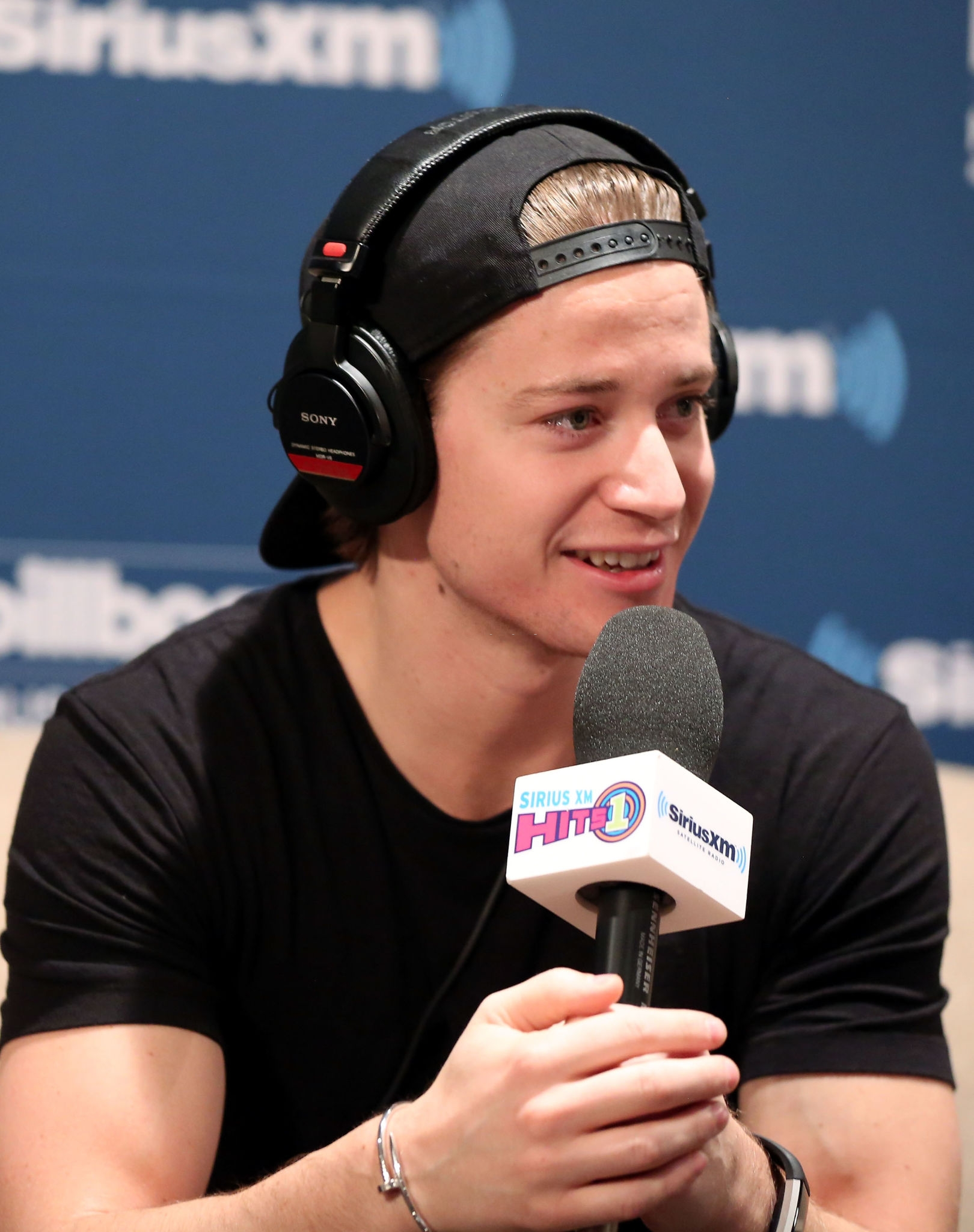 mash up broadcasts  - may 19, 2018  - martin garrix & kygo