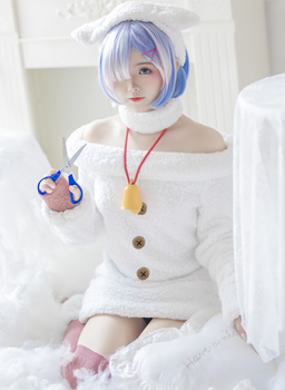 小奶糕Milky蕾姆小绵羊Cosplay