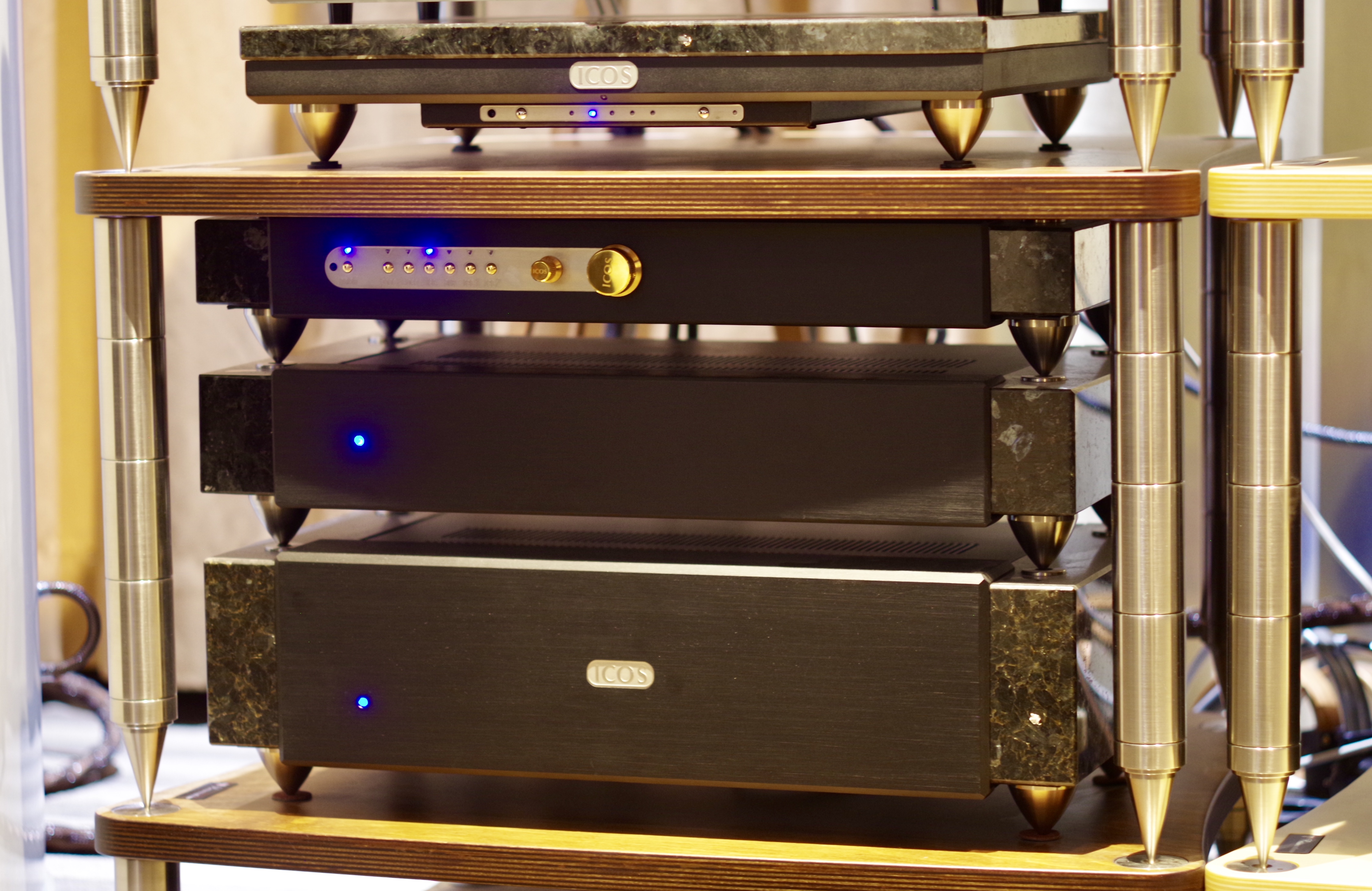 法国icos dac cd player _ 欧罗巴音响顾问 _ 哔哩哔哩相簿