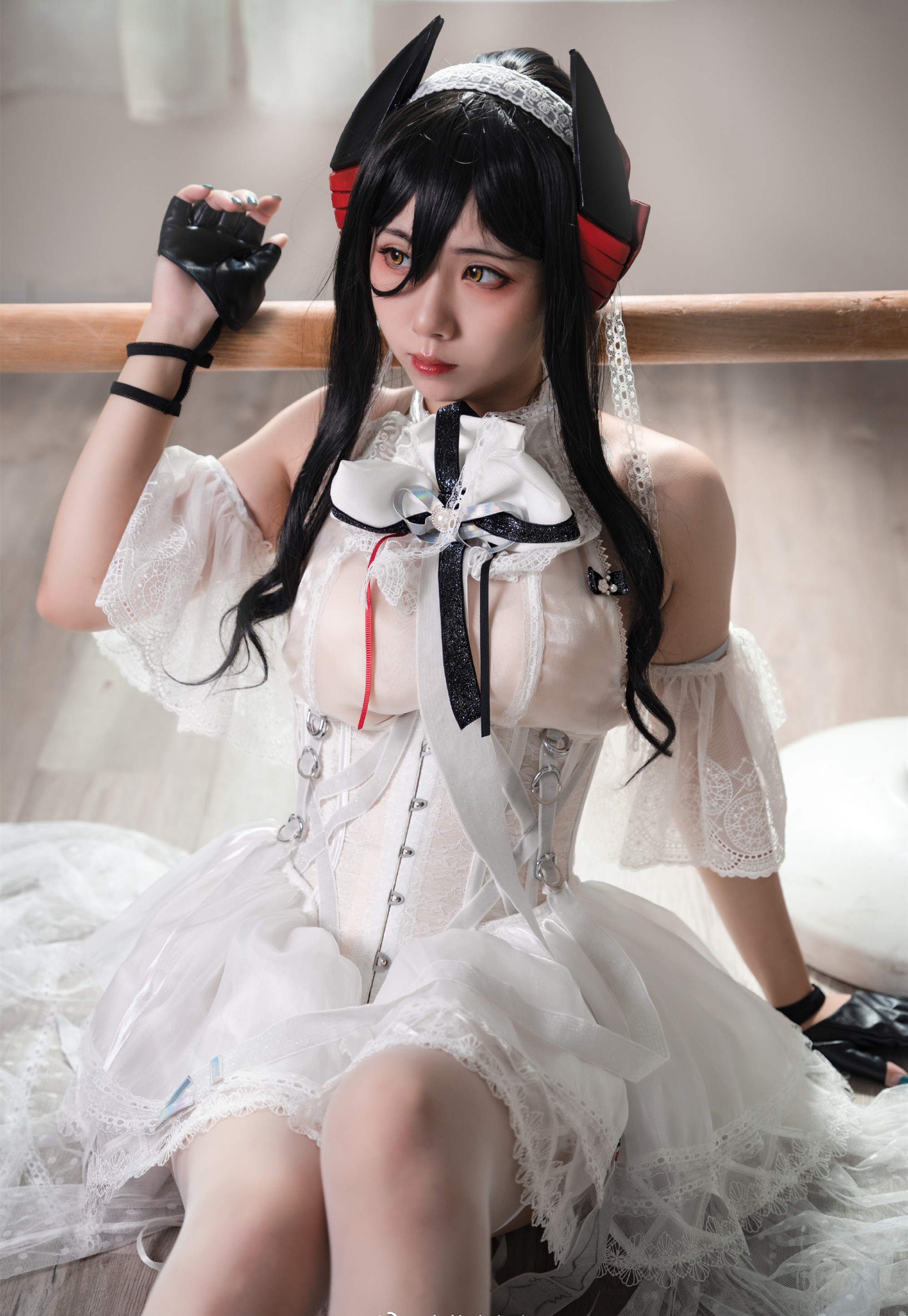 腐熊老奶奶明日方舟伊内斯cosplay3