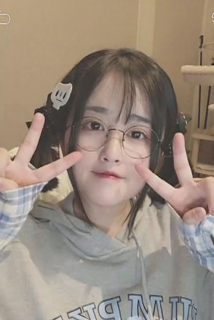 菠萝赛东的录播组