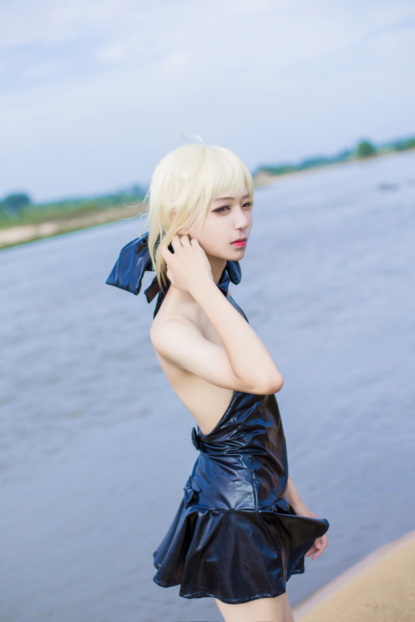 桐木CosPlay Fate泳装Saber7