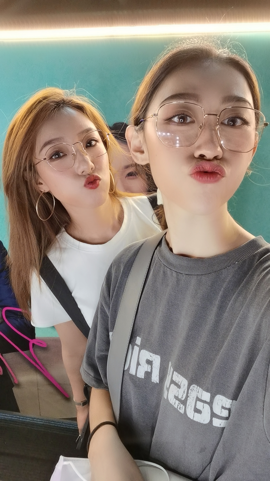 颜灵兰的小名叫壹一