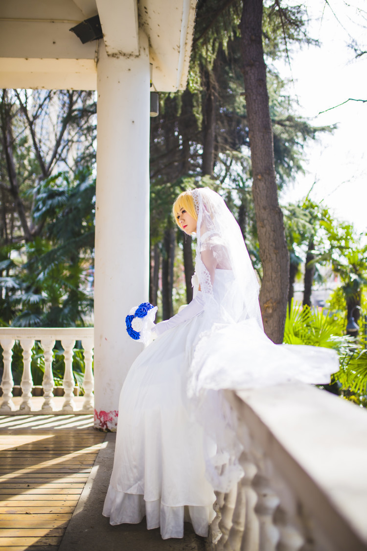 桐木cosplay fate花嫁saber5