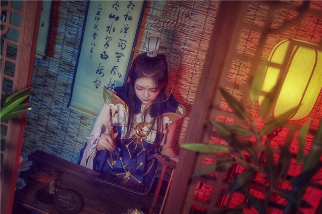 阿瑾剑网三方士外观Cosplay7