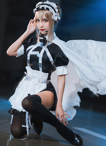 小粉十文字Cosplay战斗女仆