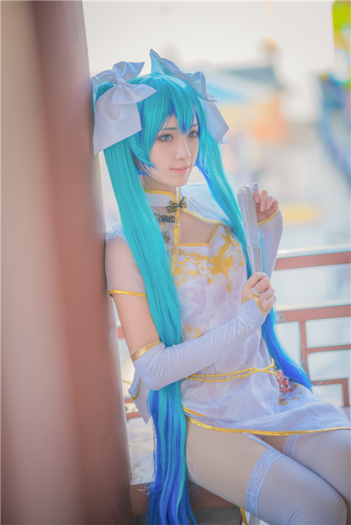 辰苏Vsinger初音金丝雀CosPlay4