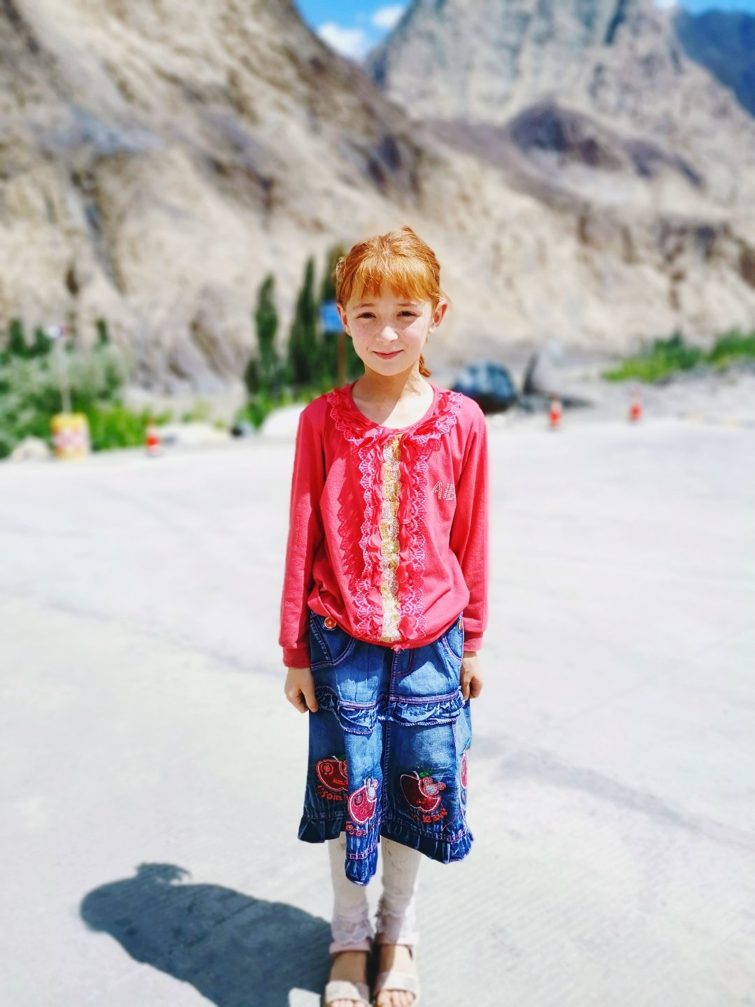 塔吉克族小女孩一头橘红色头发浏览:1403收藏:0支持:35上传时间:2020