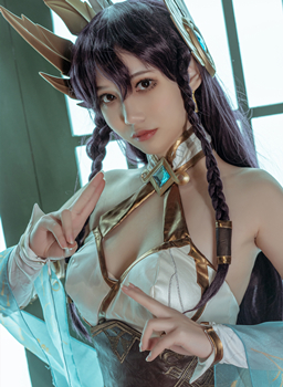 凌凌子Cosplay英雄联盟玉剑传说艾瑞莉娅