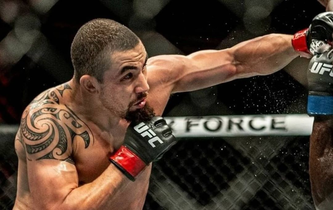 ufc前中量级冠军"五星"罗伯特惠特克浏览:1136收藏:0支持:14上传时间