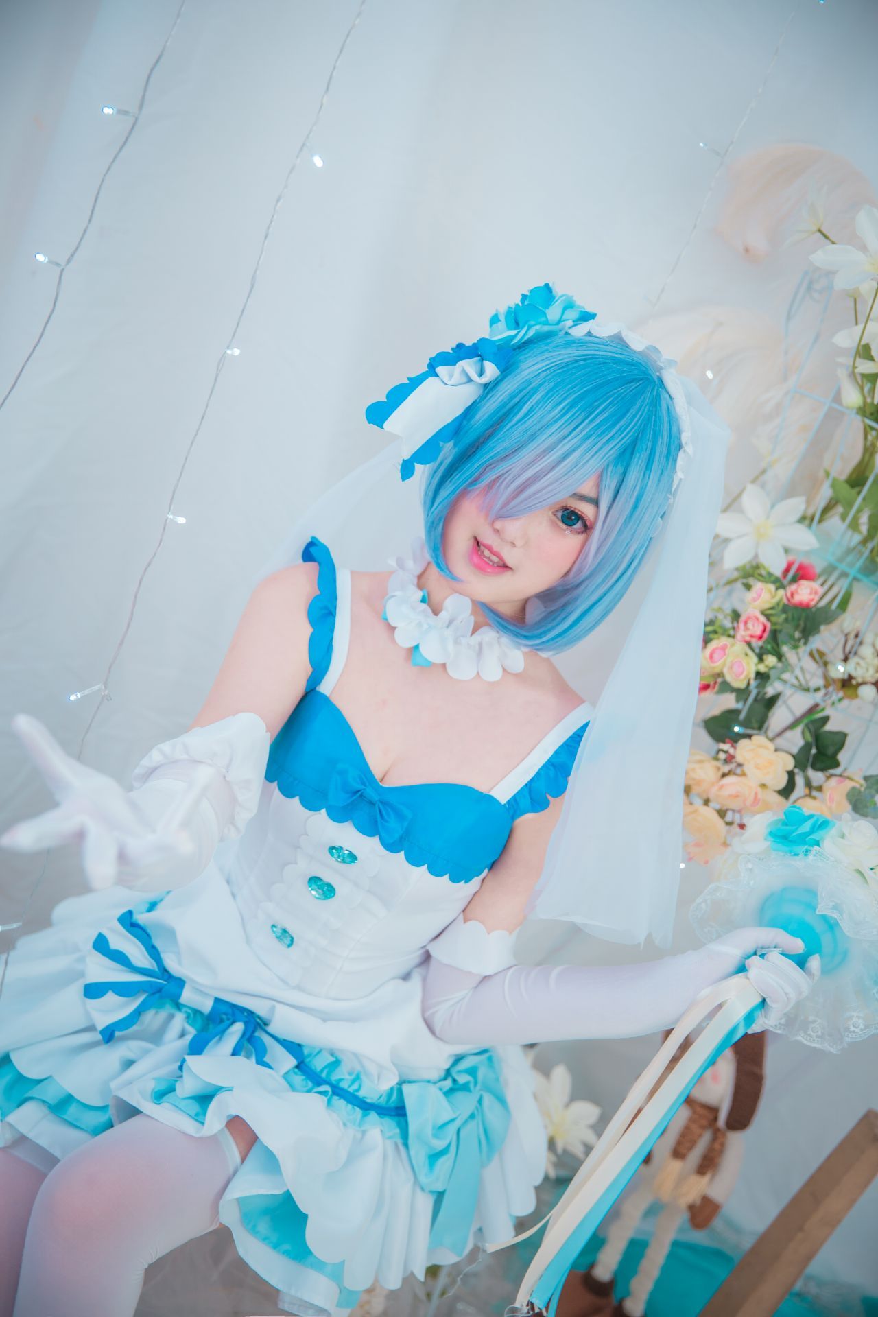 鸾歌蕾姆花嫁cosplay6