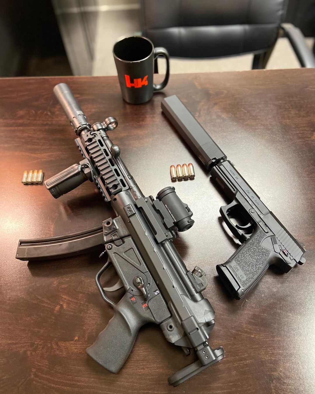 mp5#和#mk23# 图源:instagram@ccguns #h&k# #黑克勒-科赫# #黑坑