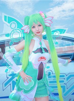 桃乐丝Vsinger赛车初音Cosplay