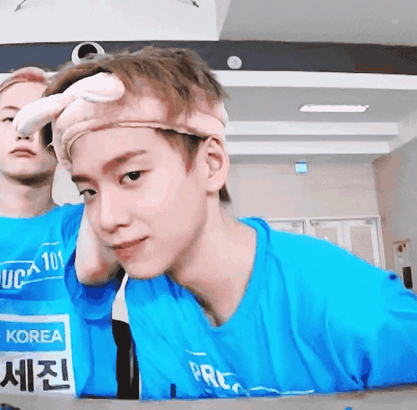 快去青3给tony余景天投票吧!