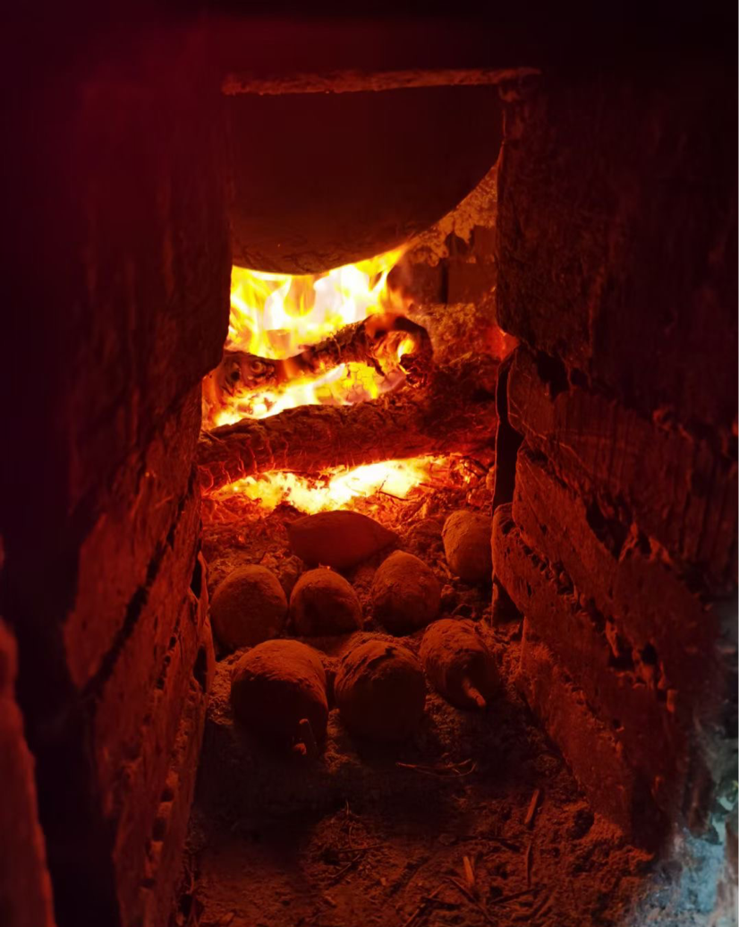 土灶烤红薯浏览:345收藏:0支持:2上传时间:2020-12-06 16:10:20