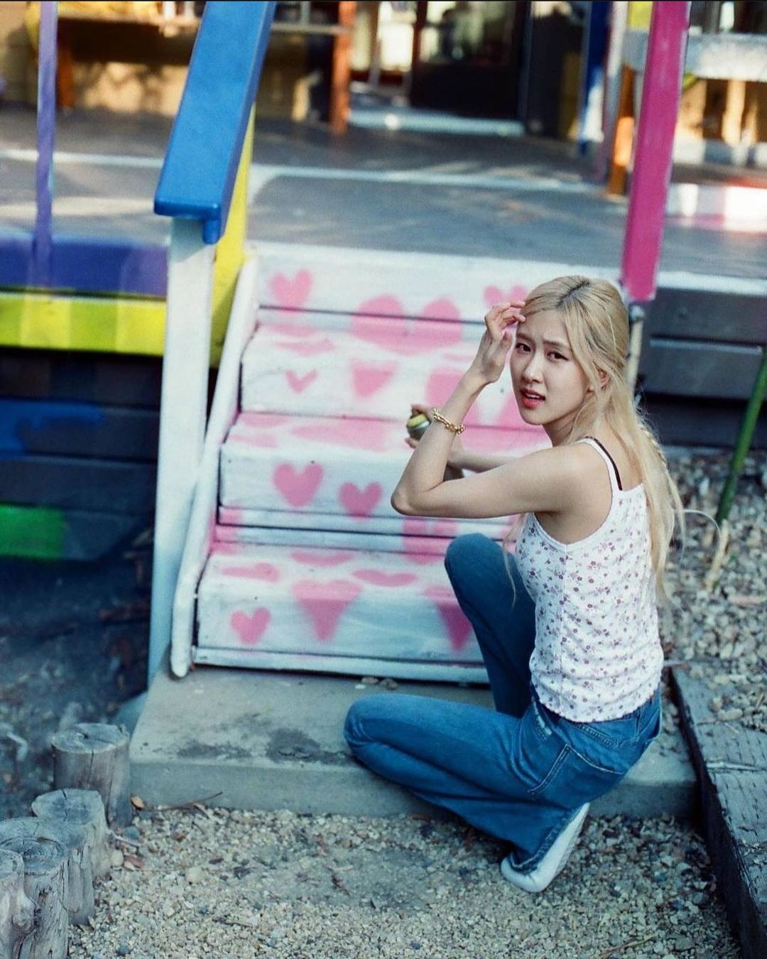 ta 的直播间闲置中用户8252949的直播间chaelisa_rl0