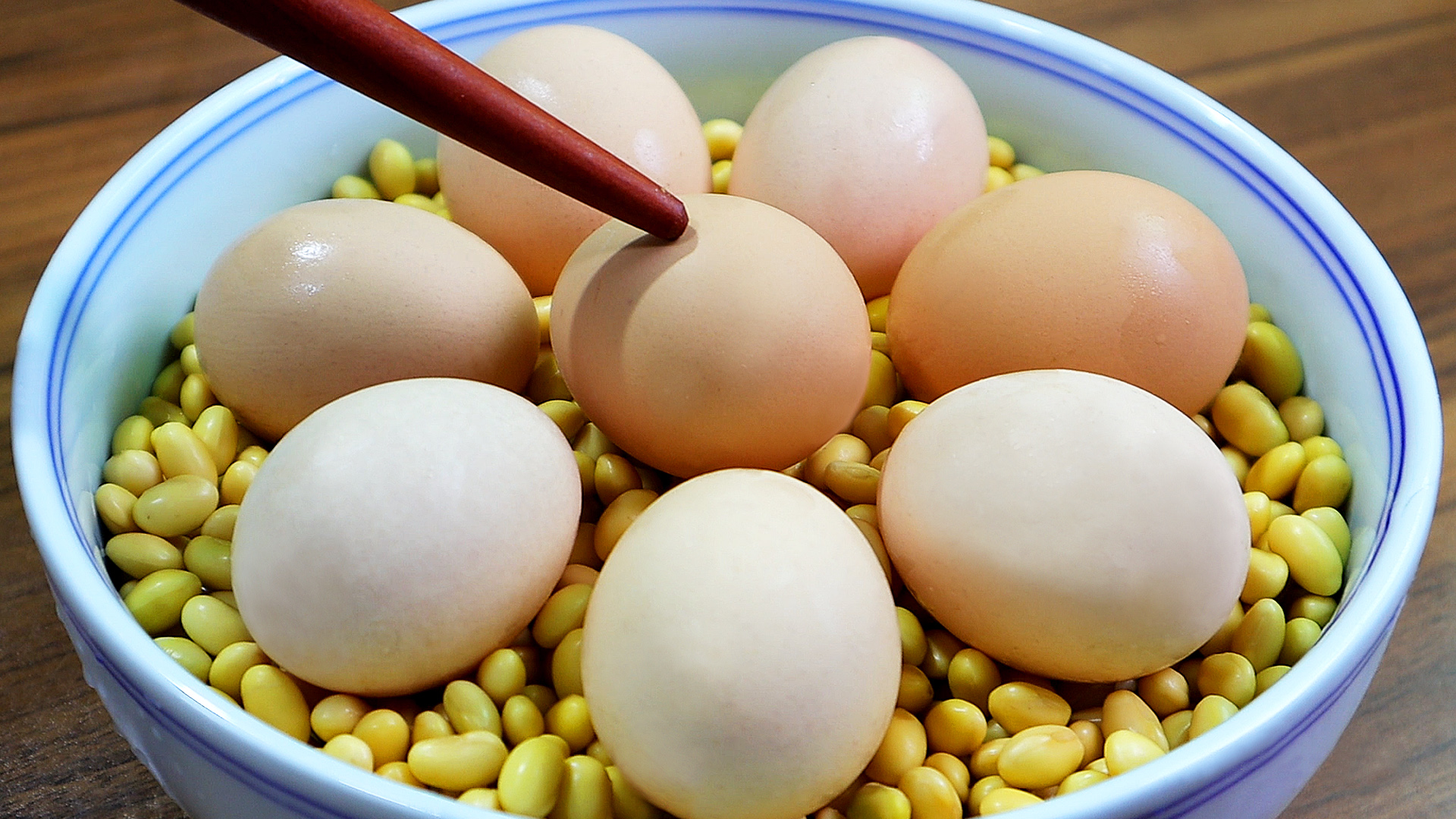 鸡蛋加黄豆做一盘【鸡蛋豆腐】,征集一个比较有趣的标题,帮我上热门