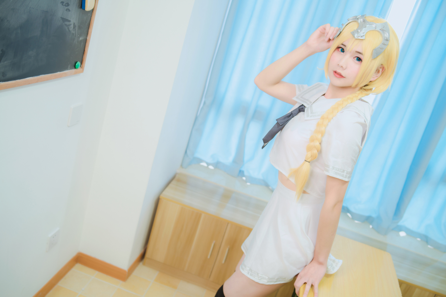 梓墨墨墨墨墨白贞德同人JK制服cosplay7