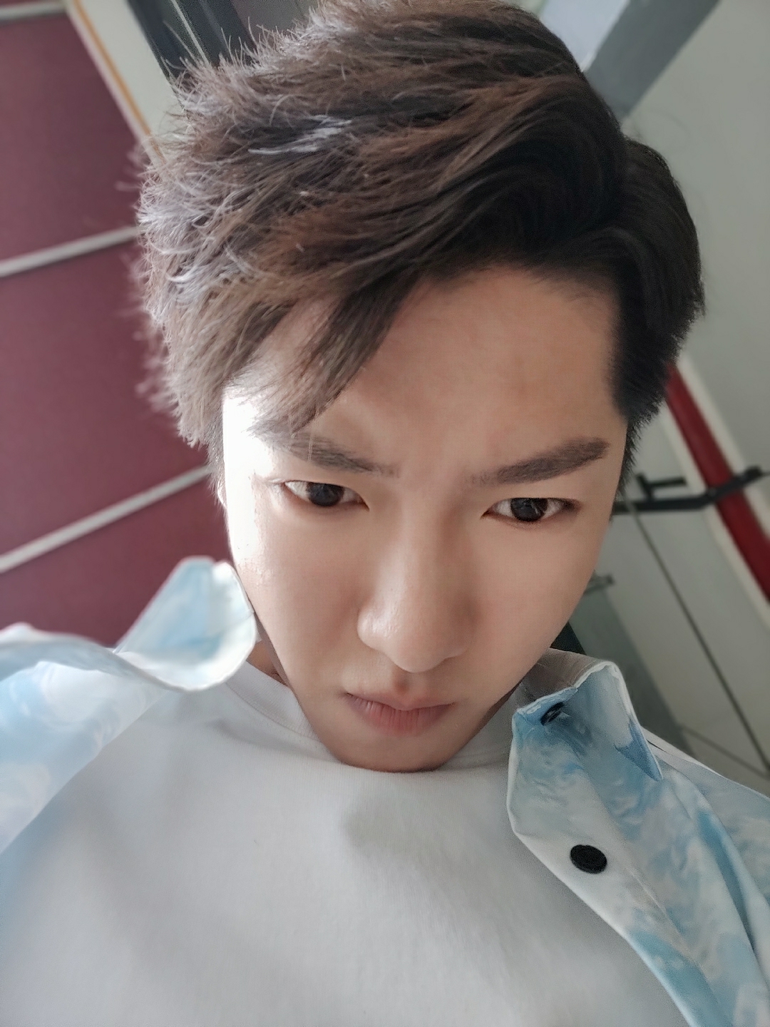 实在抱歉,属实有难言之隐,附直男自拍一张.