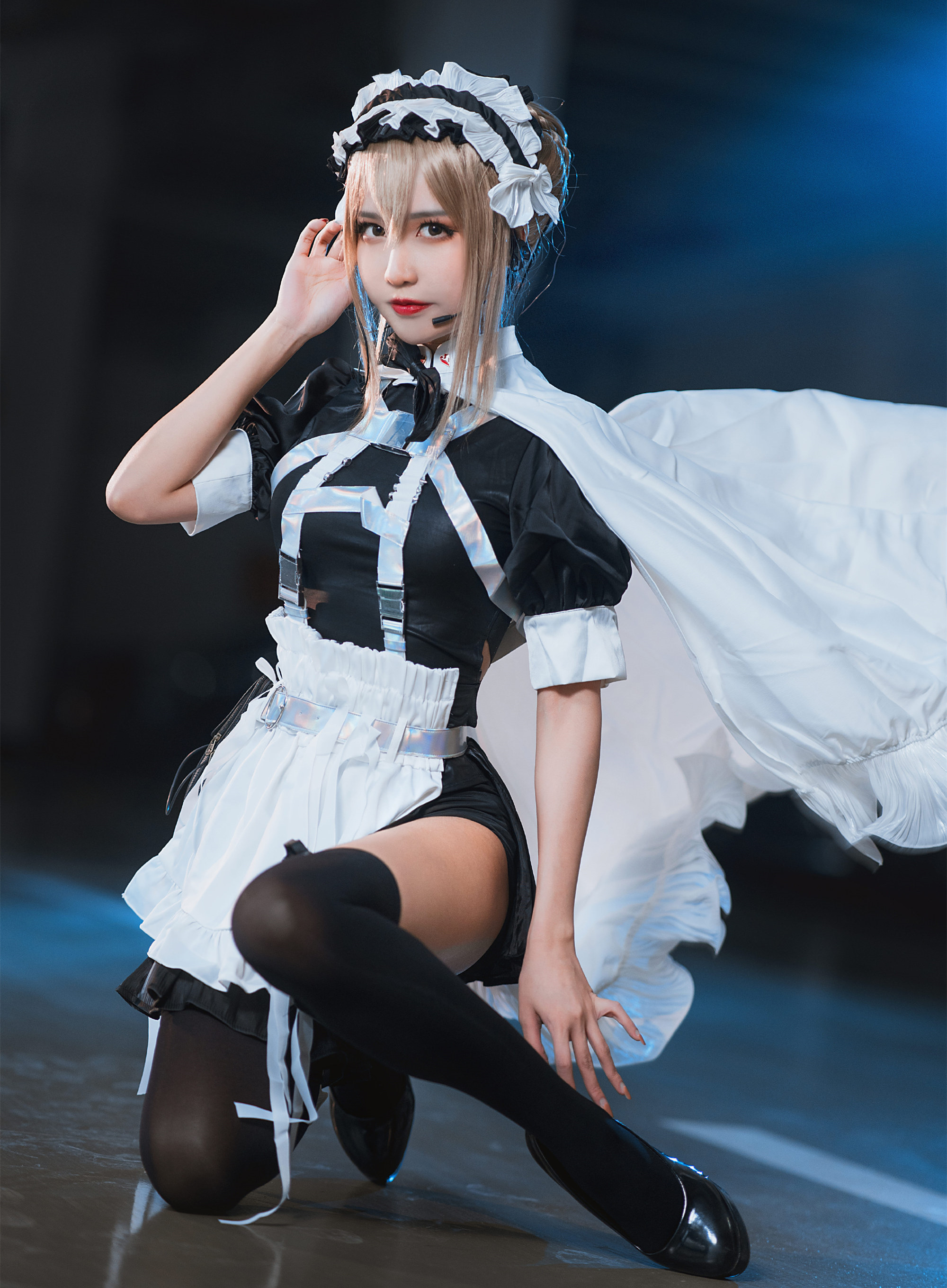 小粉十文字战斗女仆cosplay7