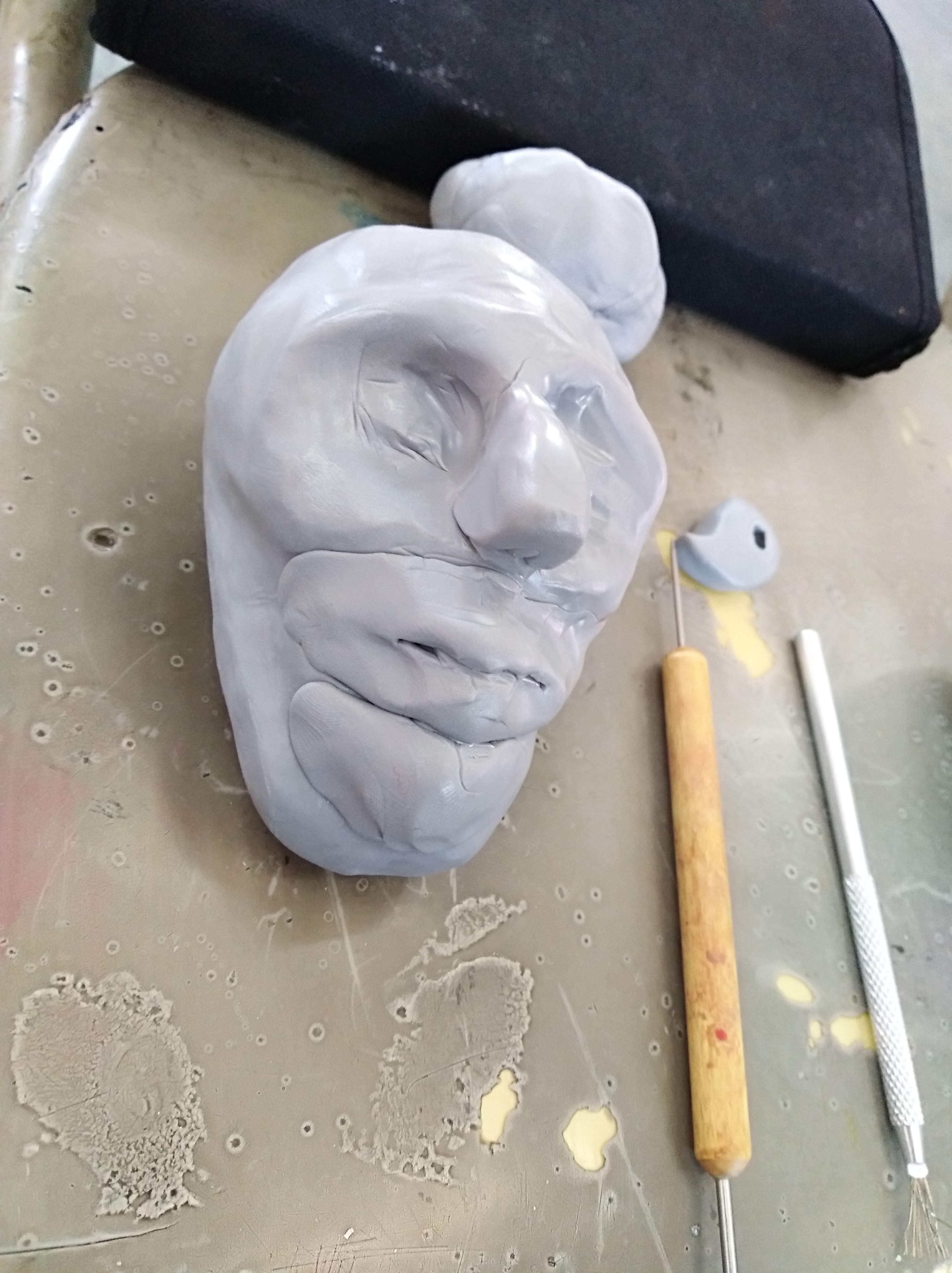 一篇专栏带你了解这位"小天使"~今                    的唱见和p主