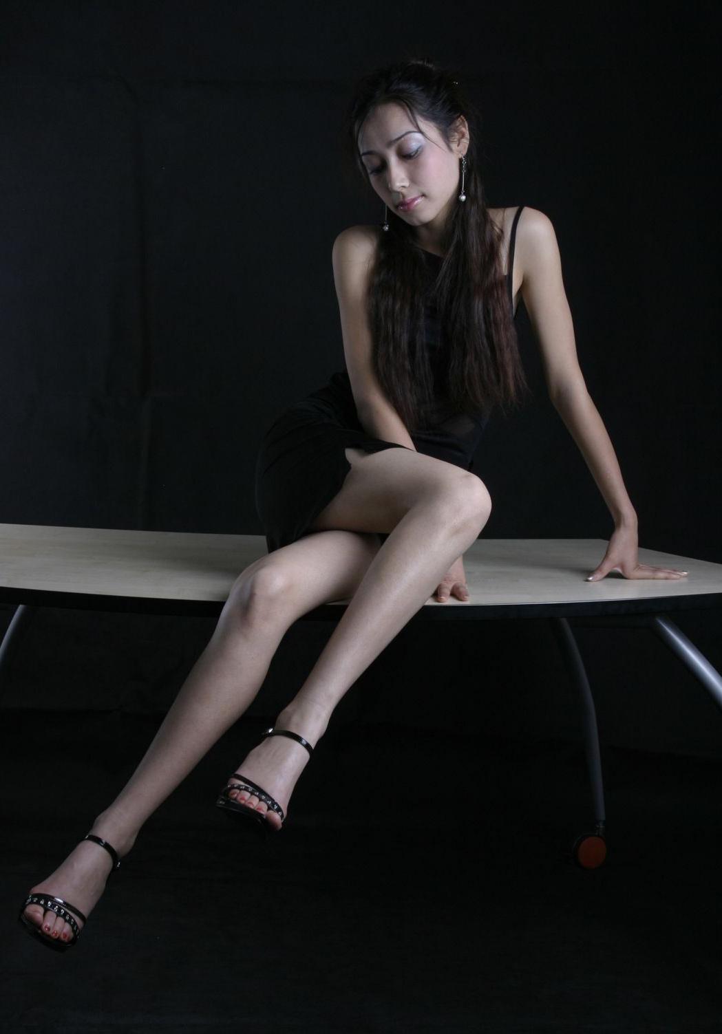 中国高跟美腿名模美娜的写真合集5