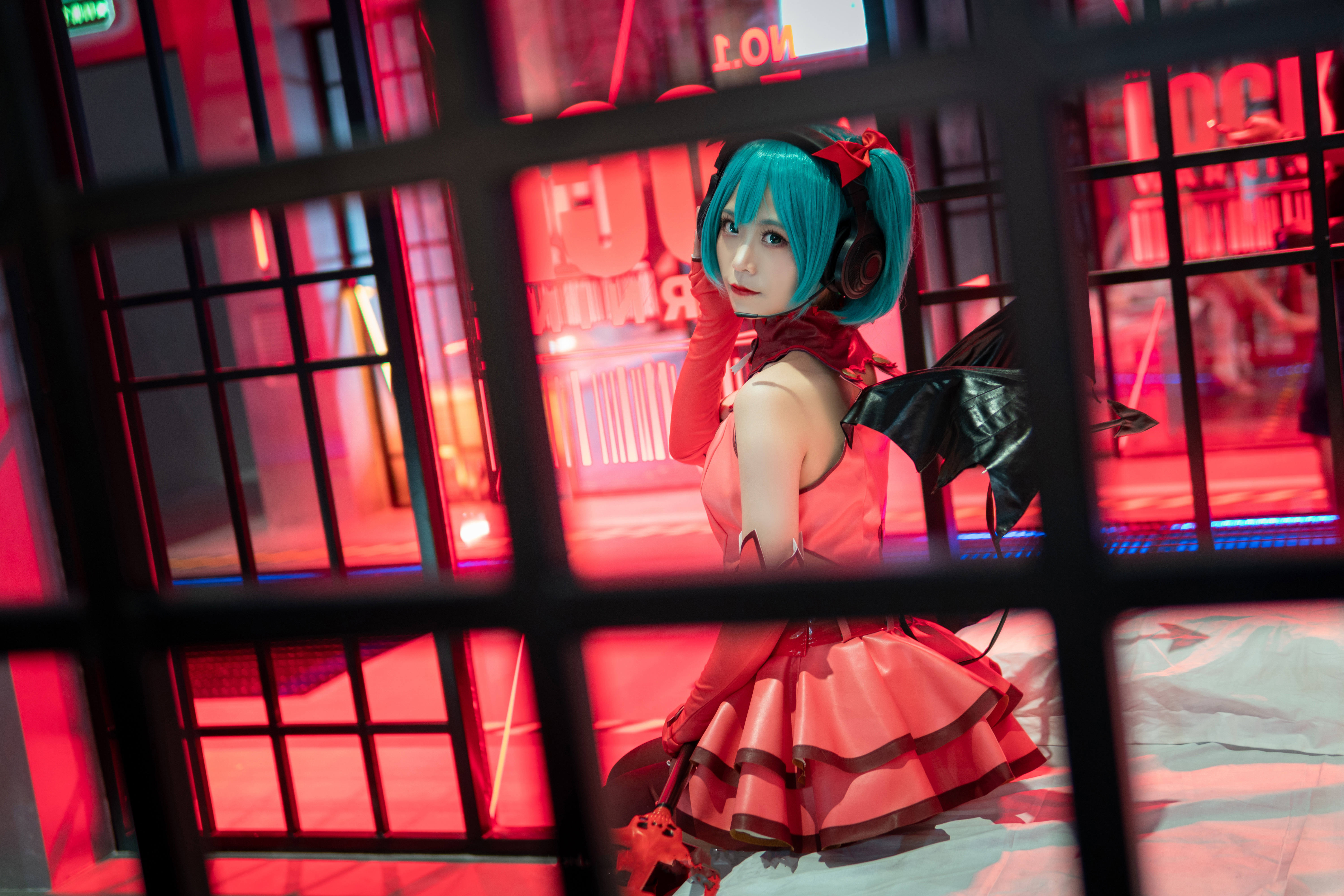 洛城雪Yuki初音未来小恶魔CosPlay7