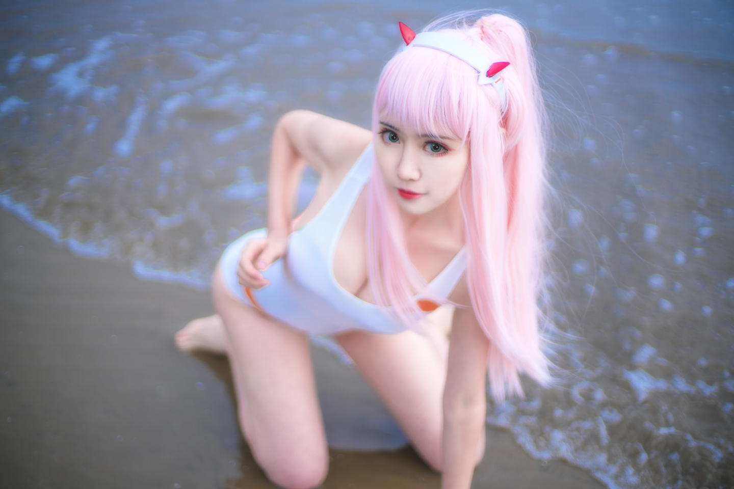 baka小伊泳装cosplay5