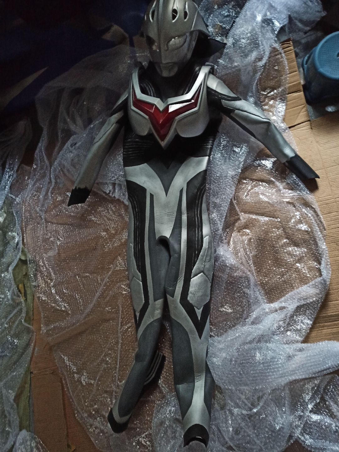 奈克瑟斯皮套,粗糙的做工,加上头的效果