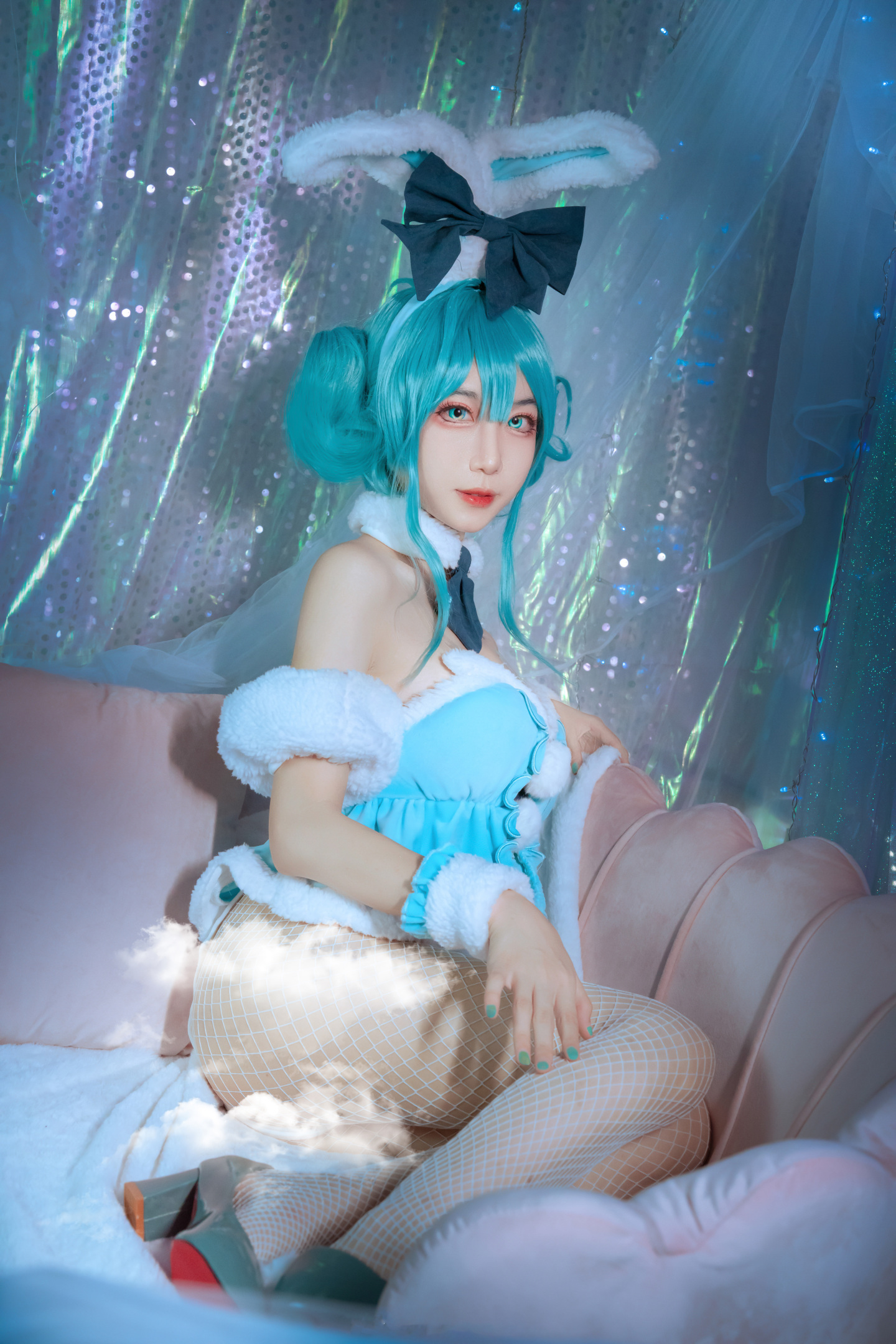 安凉初音未来COSPLAY是软软的小白兔6