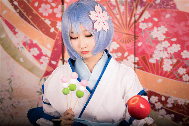 祭漓漓从零开始的异世界生活雷姆Cosplay6