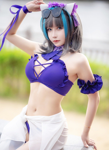 中岛莫之子i碧蓝航线柴郡cosplay