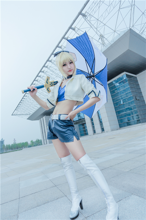 阿飘Fate saber赛车娘Cosplay1