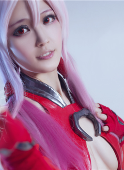 菡萏Cosplay罪恶王冠楪祈