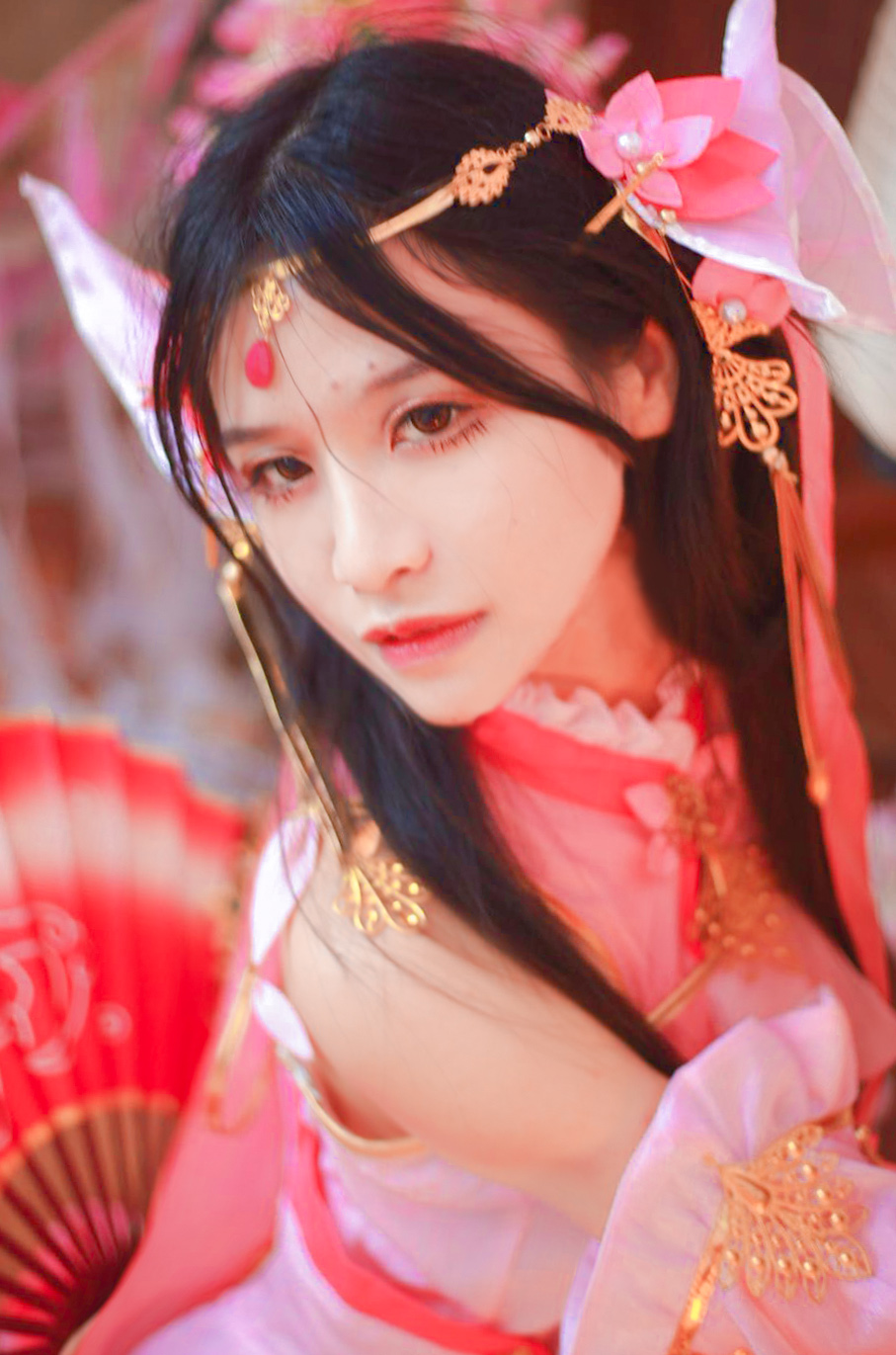 荔枝剑网3cos雪河秀萝先行片