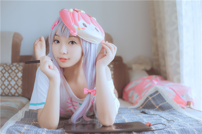 筱逆埃罗芒阿老师和泉雾纱Cosplay7