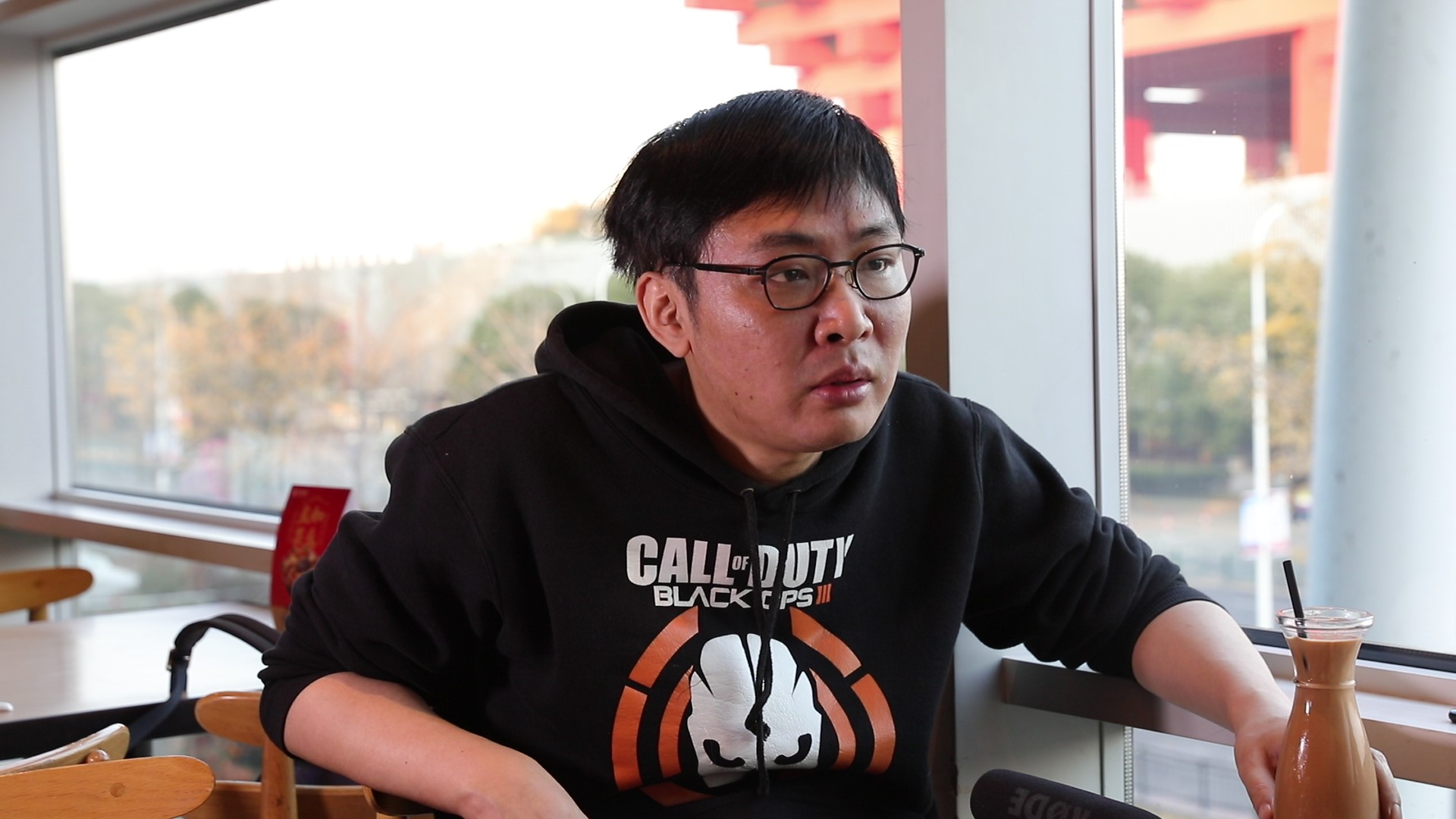 2和2077你们最期待哪一款游戏的流程 我投给了"骑马与砍杀2" 老戴在此